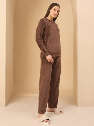 Elegant Trace Tracksuits
