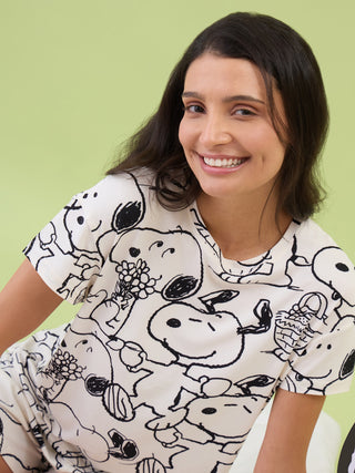 SoftCloud<sup>TM</sup> Snoopy Playful Pals Shorts Set