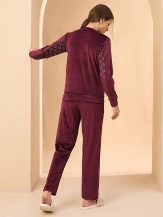 Elegant Trace Tracksuits